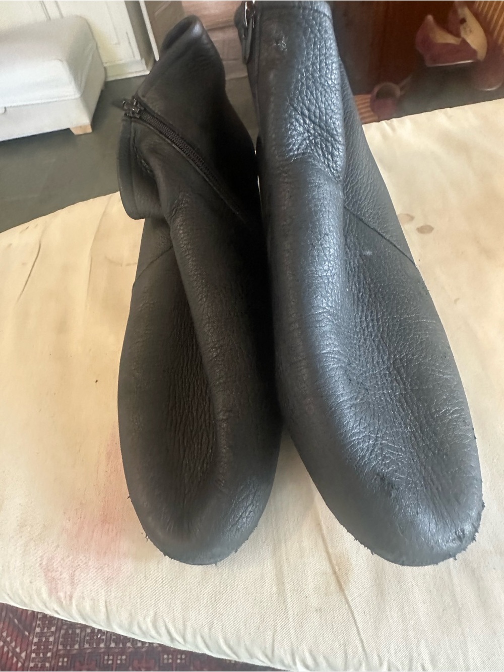 Arche Black Leather Ankle Booties with Side Zip